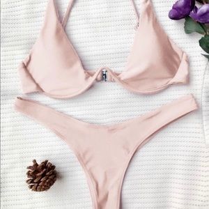 Zaful - Unwired Plunge Bathing Suit